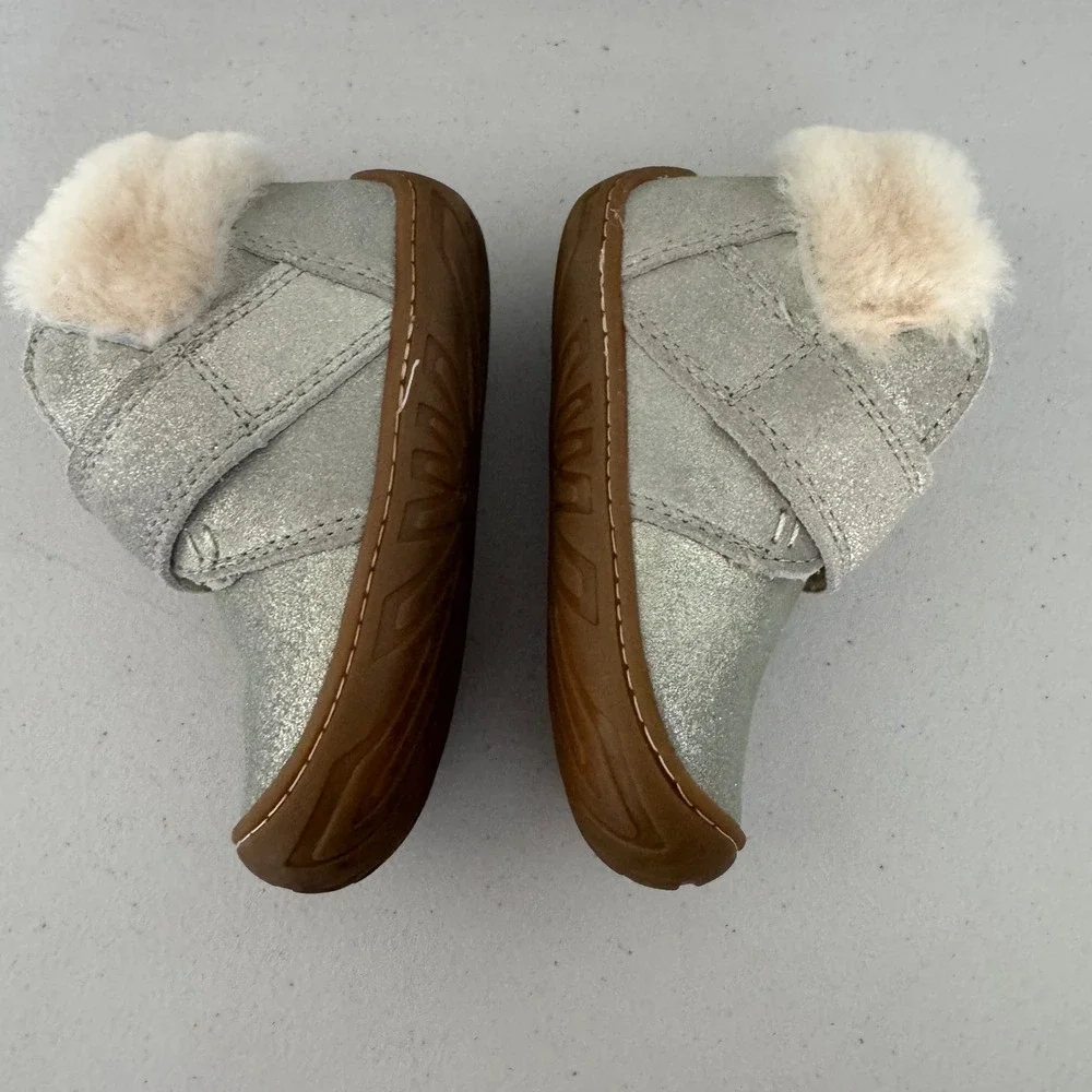 UGG Keelan Glitter Silver Metallic Toddler Boots 1018296T Size 7 Kids Booties